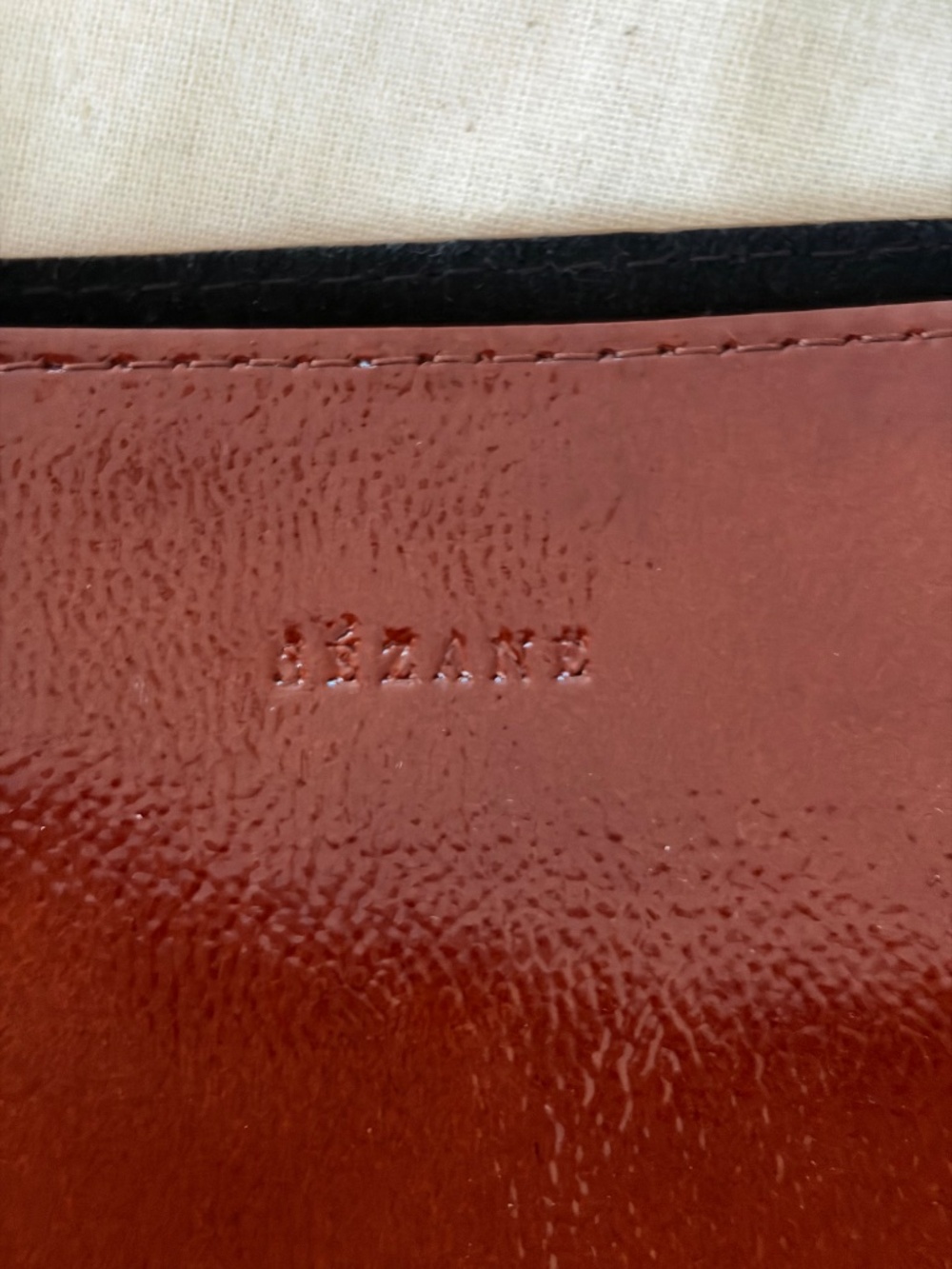 Sezane's The Tote in Mahogany. Brand new, never used, in original dust bag. - Picture 5 of 10